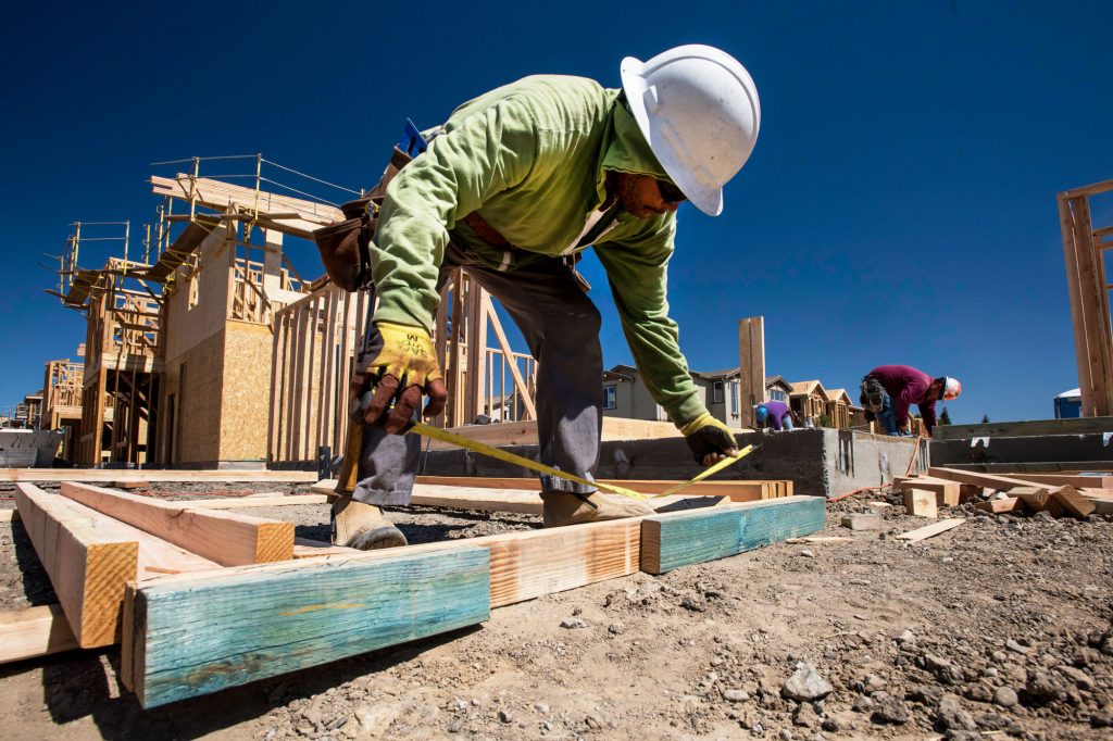 us-housing-starts-rebound-building-permits-at-highest-level-in-over-12-years